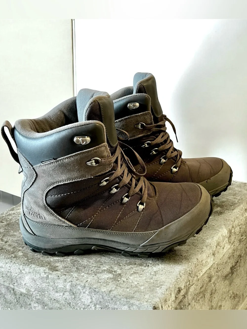 The North Face Chilkat Boots Zinc Gray Men’s 13 Waterproof Suede Upper Unused